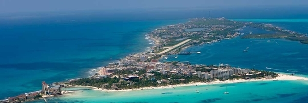 Isla Mujeres, un encanto más de Cancún